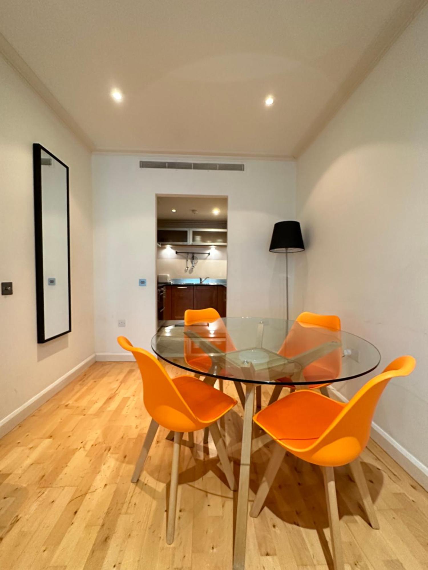 Horizon Canary Wharf Apartments London Exterior photo